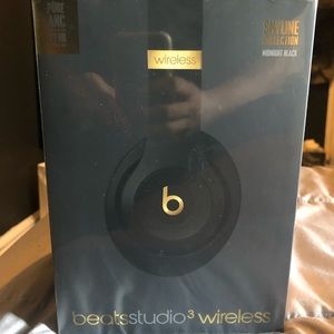 Beats By Dre Studio3 Wireless Headphones